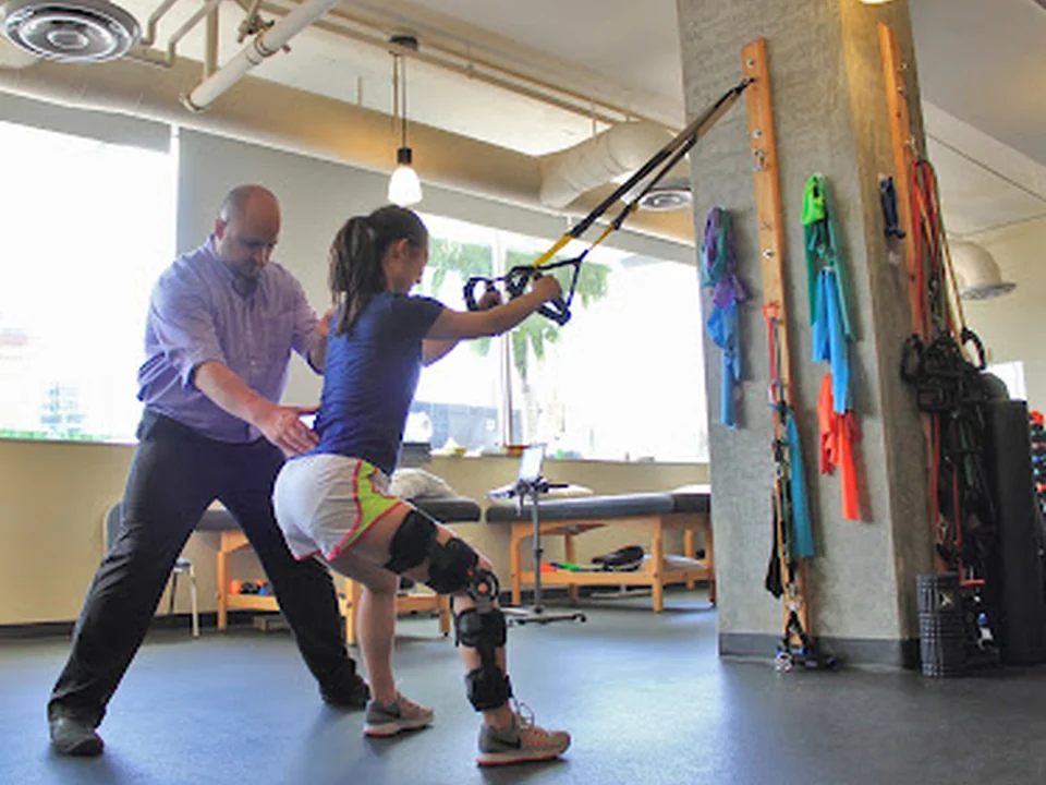 GO PT (Physical Therapy) - South Lake Union, Seattle