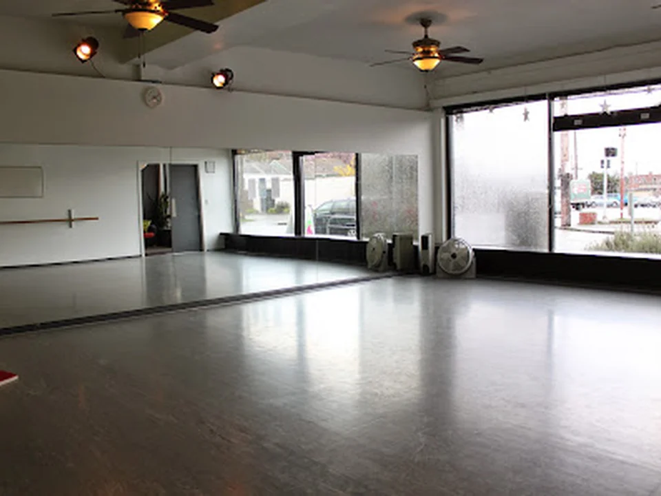 Ballard Academy of Music and Dance, Seattle