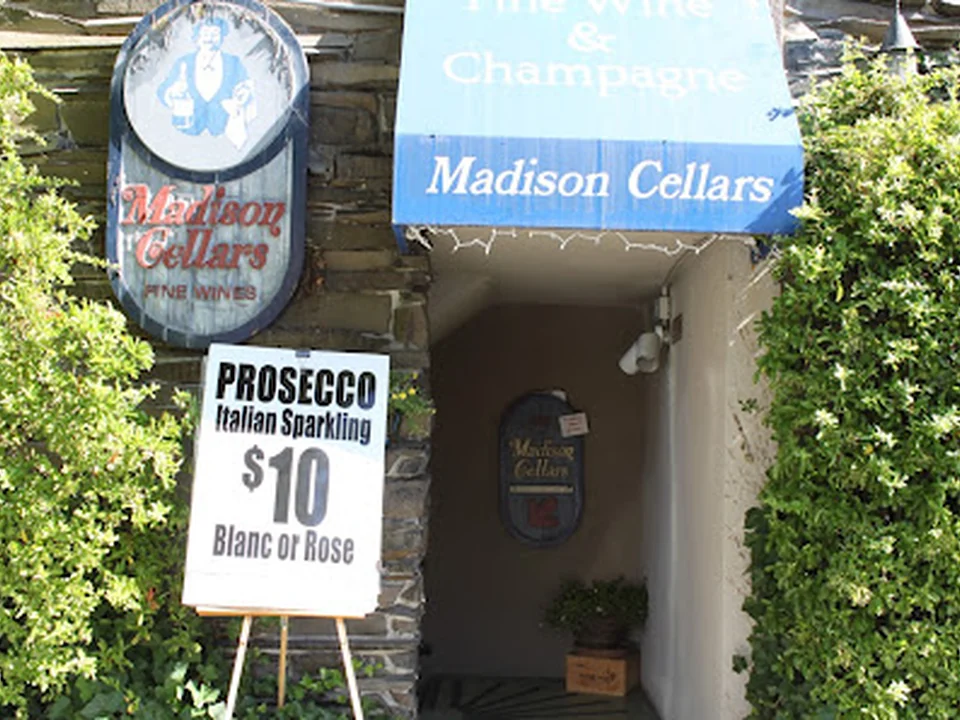 Madison Cellars, Seattle