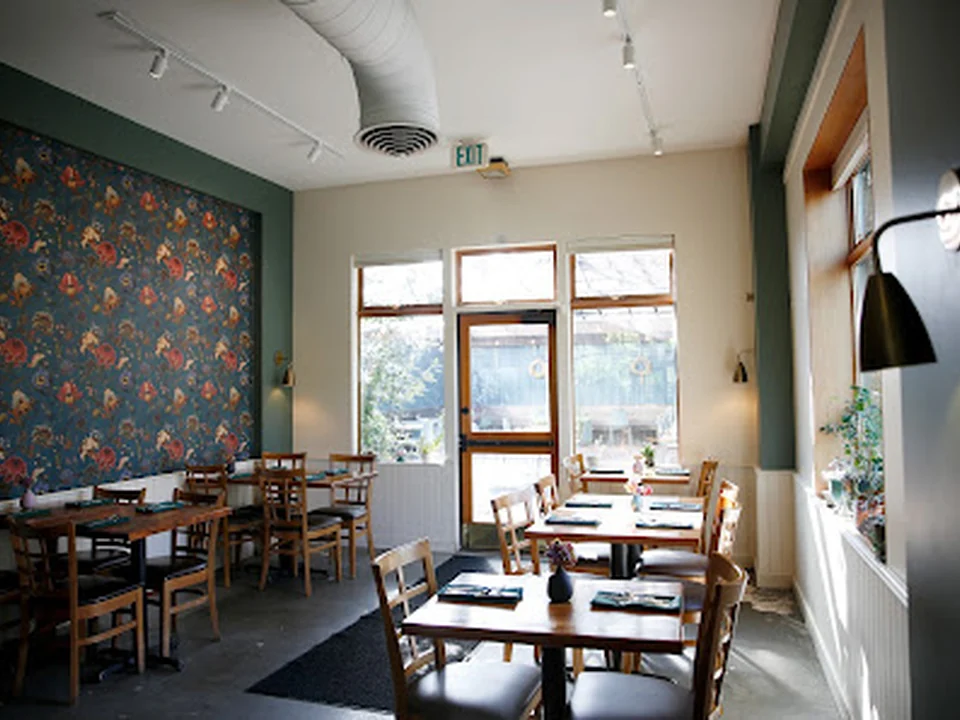 Cafe Flora, Seattle