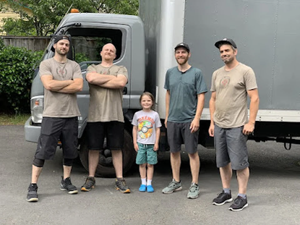 Easy Company Moving, Seattle