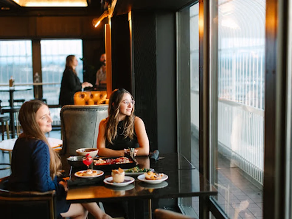 Smith Tower Observatory & Bar, Seattle
