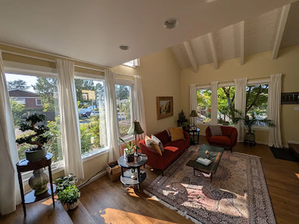 Revive Pro Services, Seattle