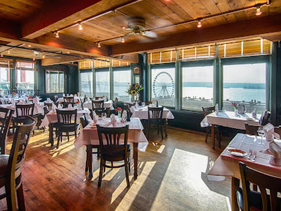 Maximilien Restaurant, Seattle