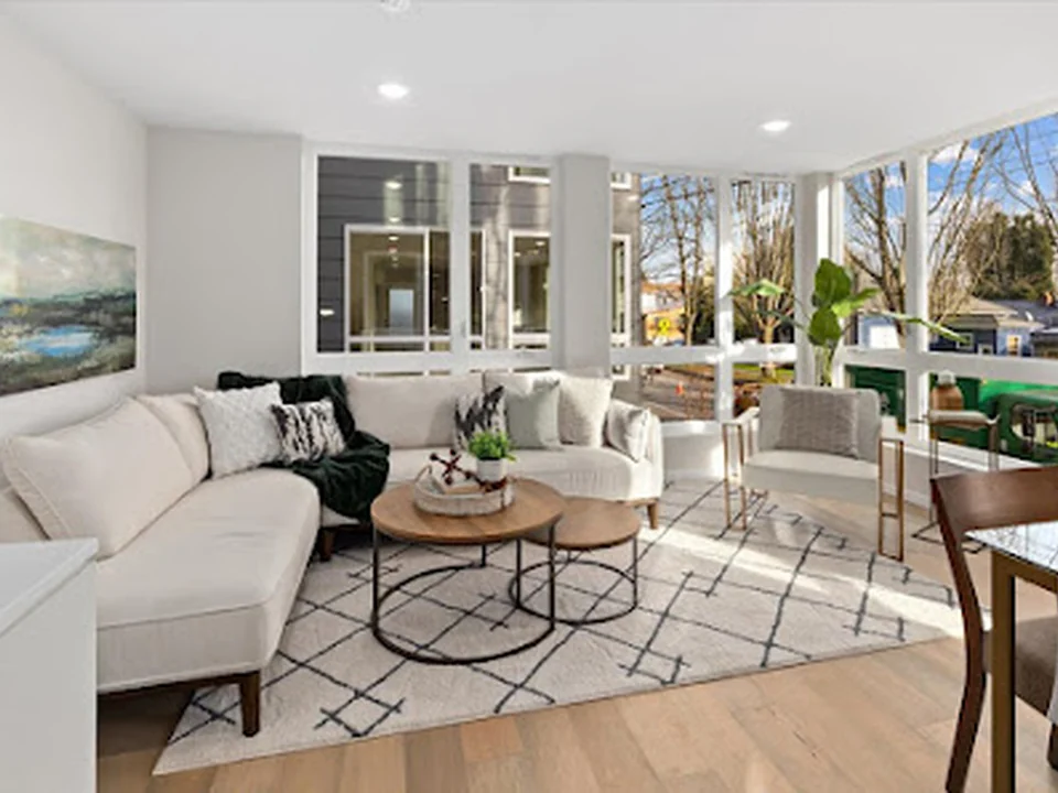 Poetically Featured Properties, Seattle