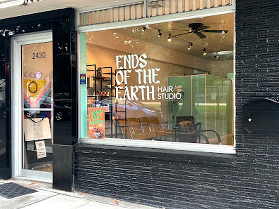 Ends of the Earth Hair Studio, Seattle