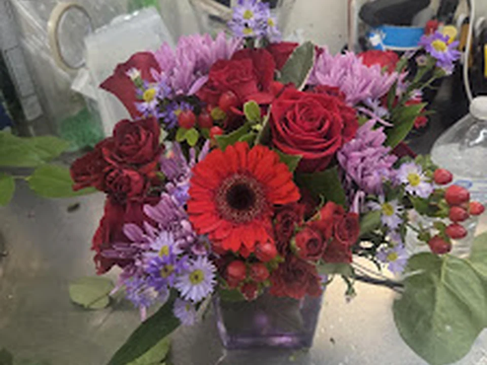 Williams Flower & Gift - Kirkland Florist, Seattle