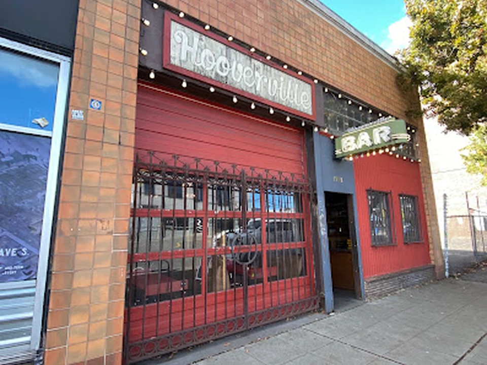 Hooverville Bar, Seattle