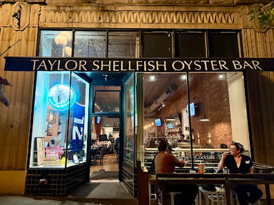 Taylor Shellfish Oyster Bar, Seattle