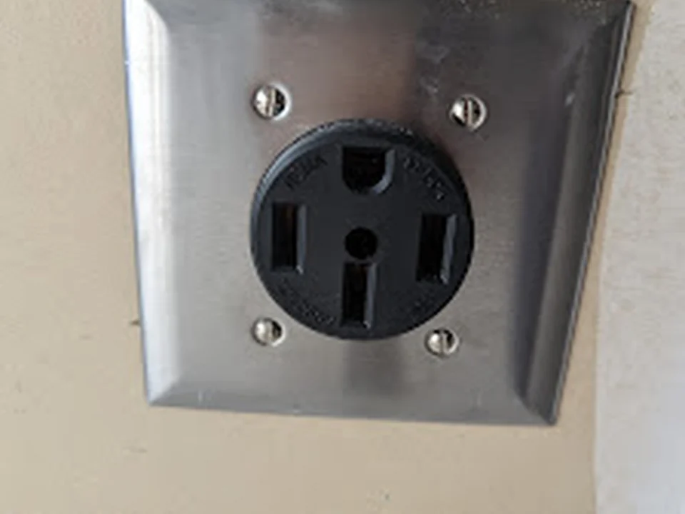 Reign City Electric, Seattle