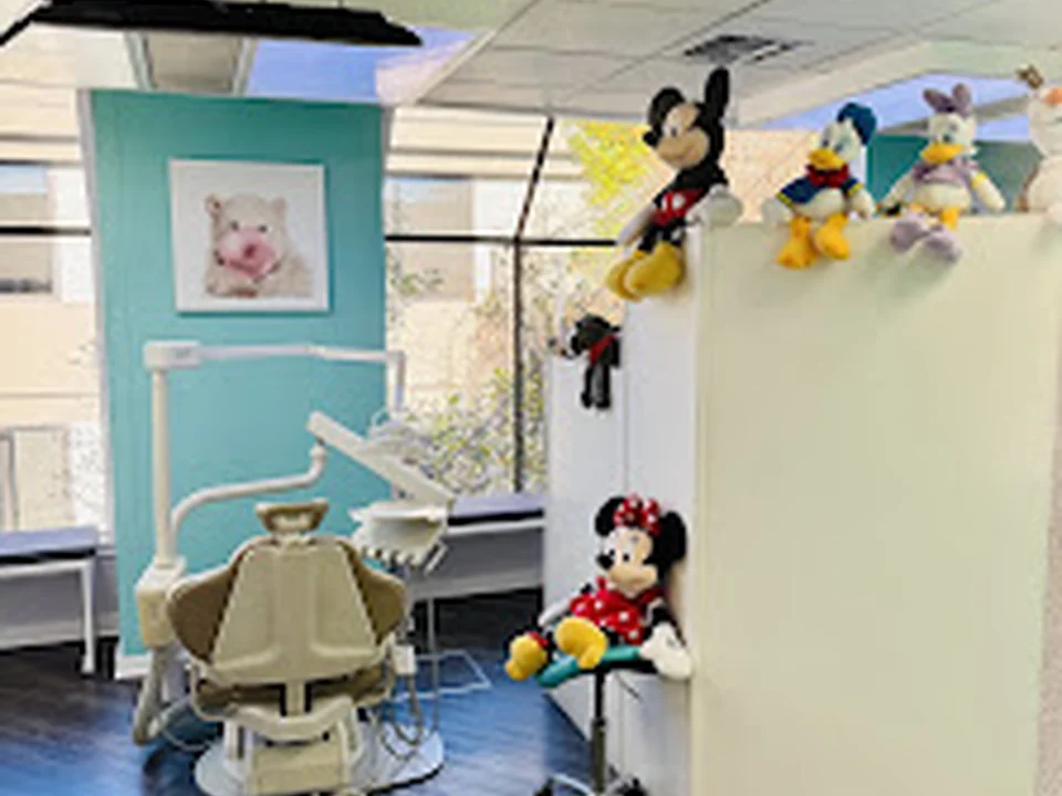Hello Kids Dentistry, Seattle