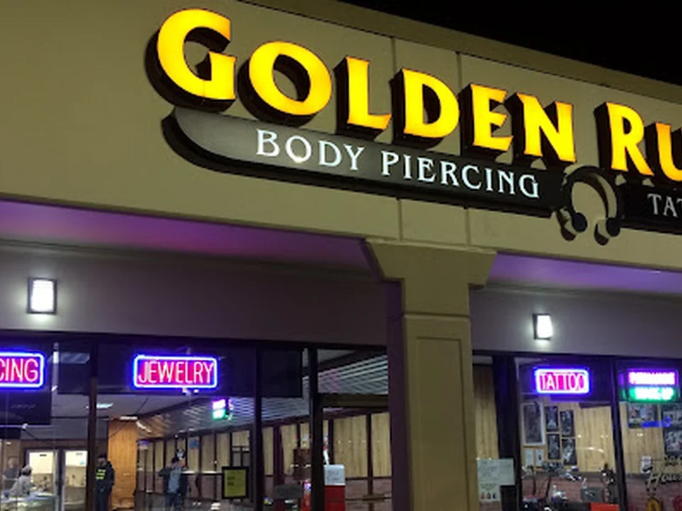 Golden Rule Tattoo and Body Piercing, Seattle