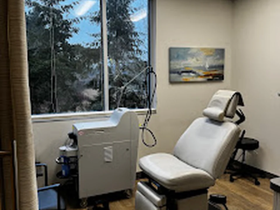 Frontier Dermatology (Poulsbo), Seattle