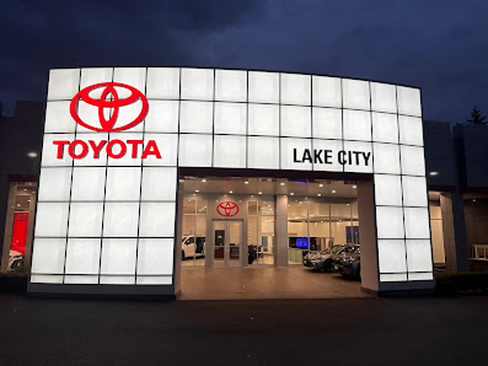 Toyota of Lake City, Seattle