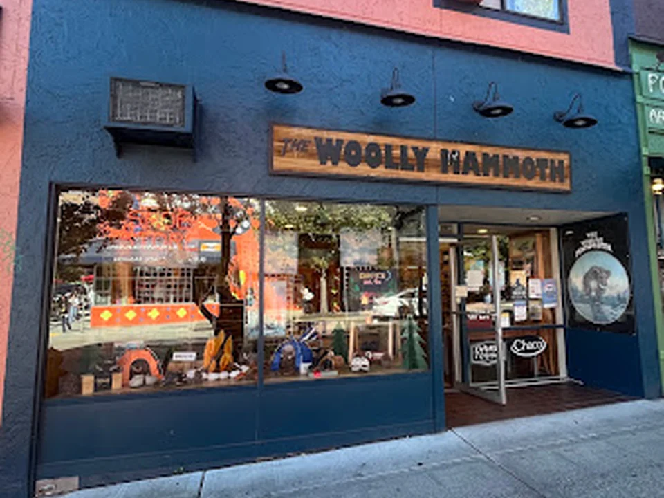 Woolly Mammoth, Seattle