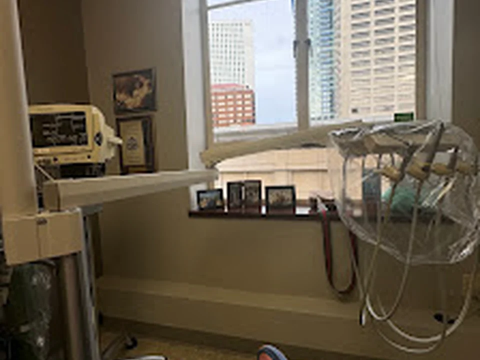 Aesthetic Dental Associates, Seattle