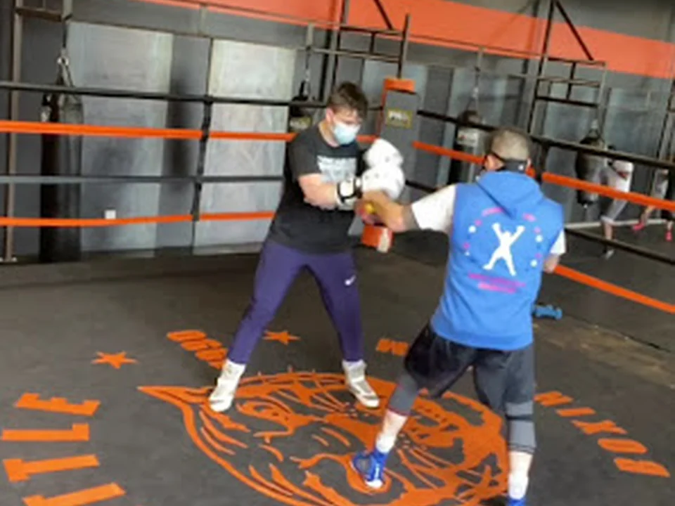 AcunaBoxing, Seattle