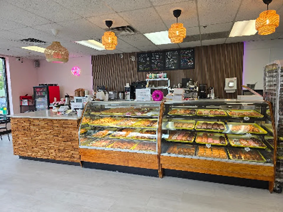 Fluffy Donut Cafe, Seattle