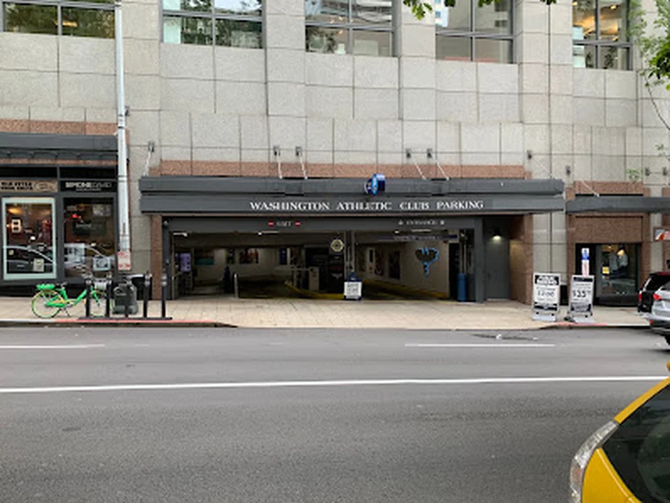 WAC Garage, Seattle